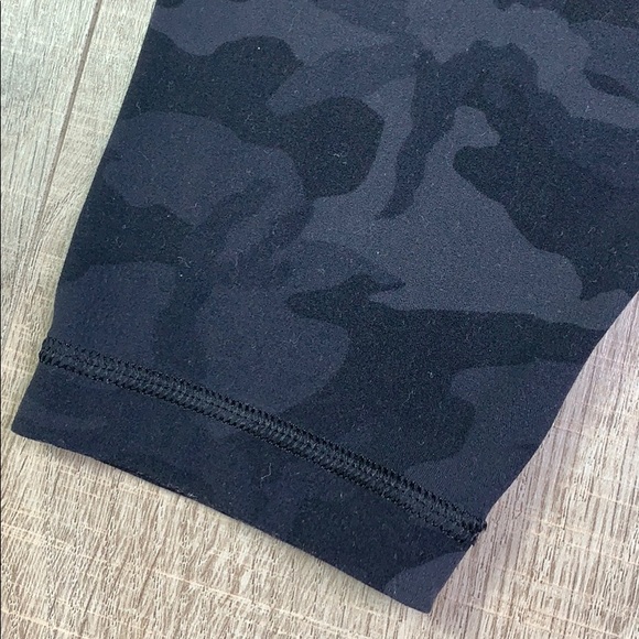 Lululemon Athletica Black Gray Camo Legging Jogger - Picture 7 of 11